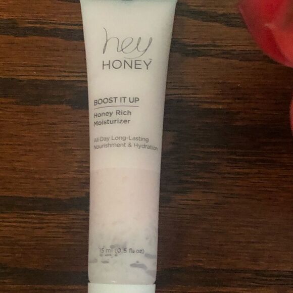 Hey Honey Boost It Up Moisturizer 15ml New Ipsy - Picture 3 of 14